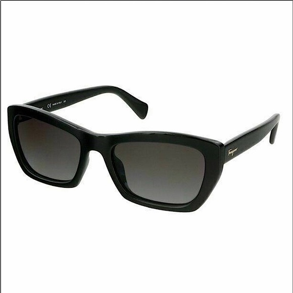 Salvatore Ferragamo Accessories - Salvatore Ferragamo Geometric Black 55mm
Women's Sunglasses SF95